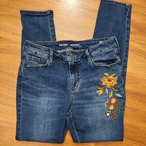 Old Navy Women's Skinny Jeans - Blue with Floral Embroidery